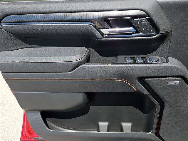 Certified 2025 GMC Sierra 2500 AT4 w/ AT4 Premium Plus Package AWD/4WD image 11