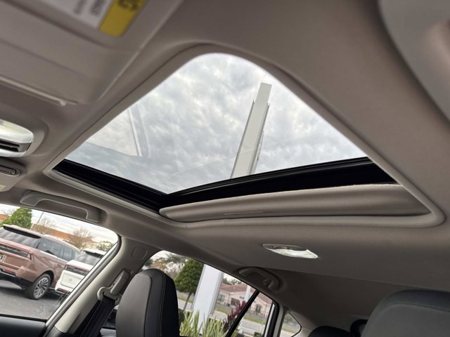 Used 2023 Subaru Crosstrek 2.5i Limited image 33