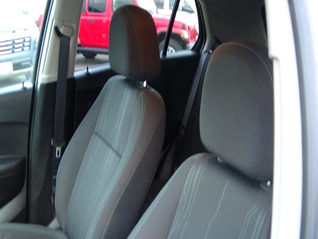 Used 2016 Chevrolet Trax LT image 18