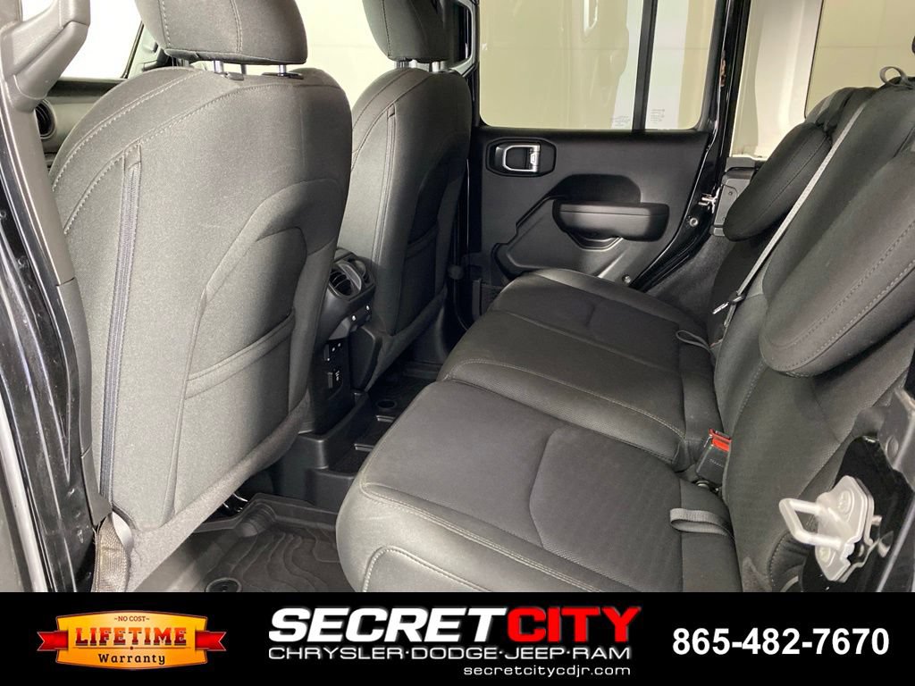 Used 2023 Jeep Wrangler Unlimited w/ Sun & Screen Package AWD/4WD image 29