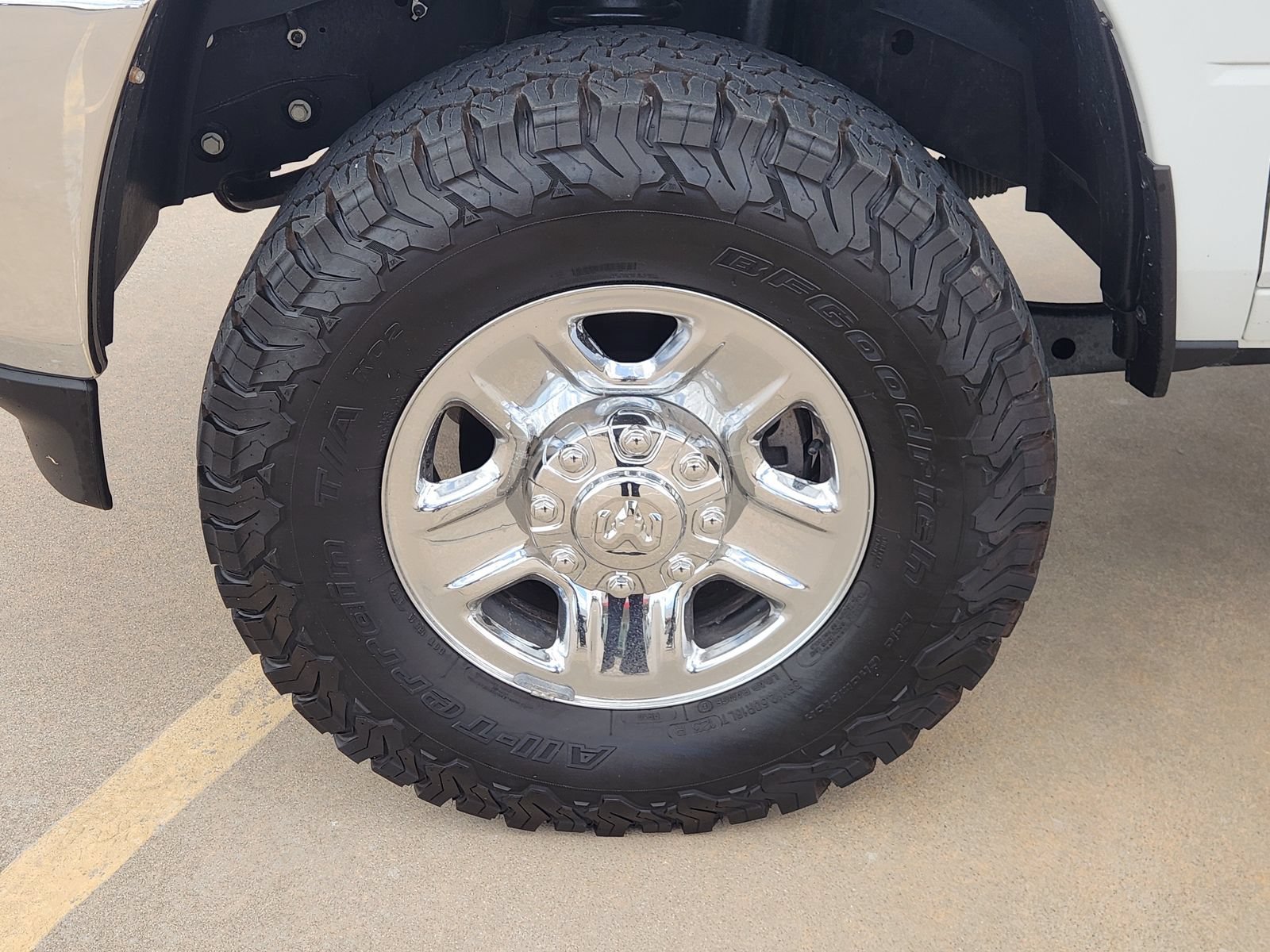 Used 2024 RAM 2500 Tradesman w/ Chrome Appearance Group AWD/4WD image 15