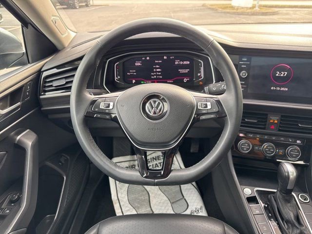 Used 2020 Volkswagen Jetta SEL image 12