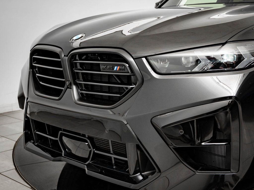 New 2026 BMW X5 M Competition w/ Executive Package AWD/4WD image 3