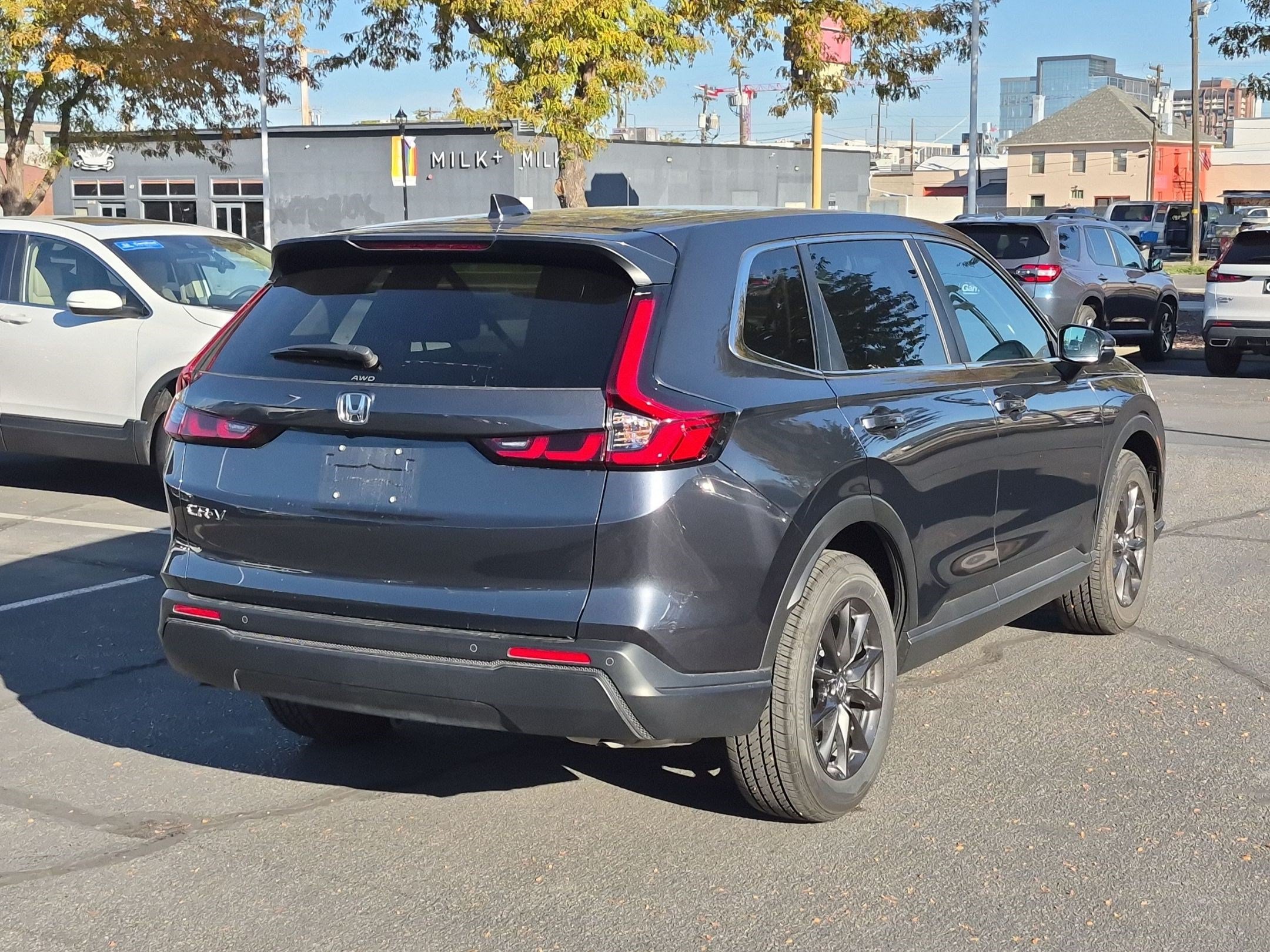 Used 2026 Honda CR-V EX-L image 3