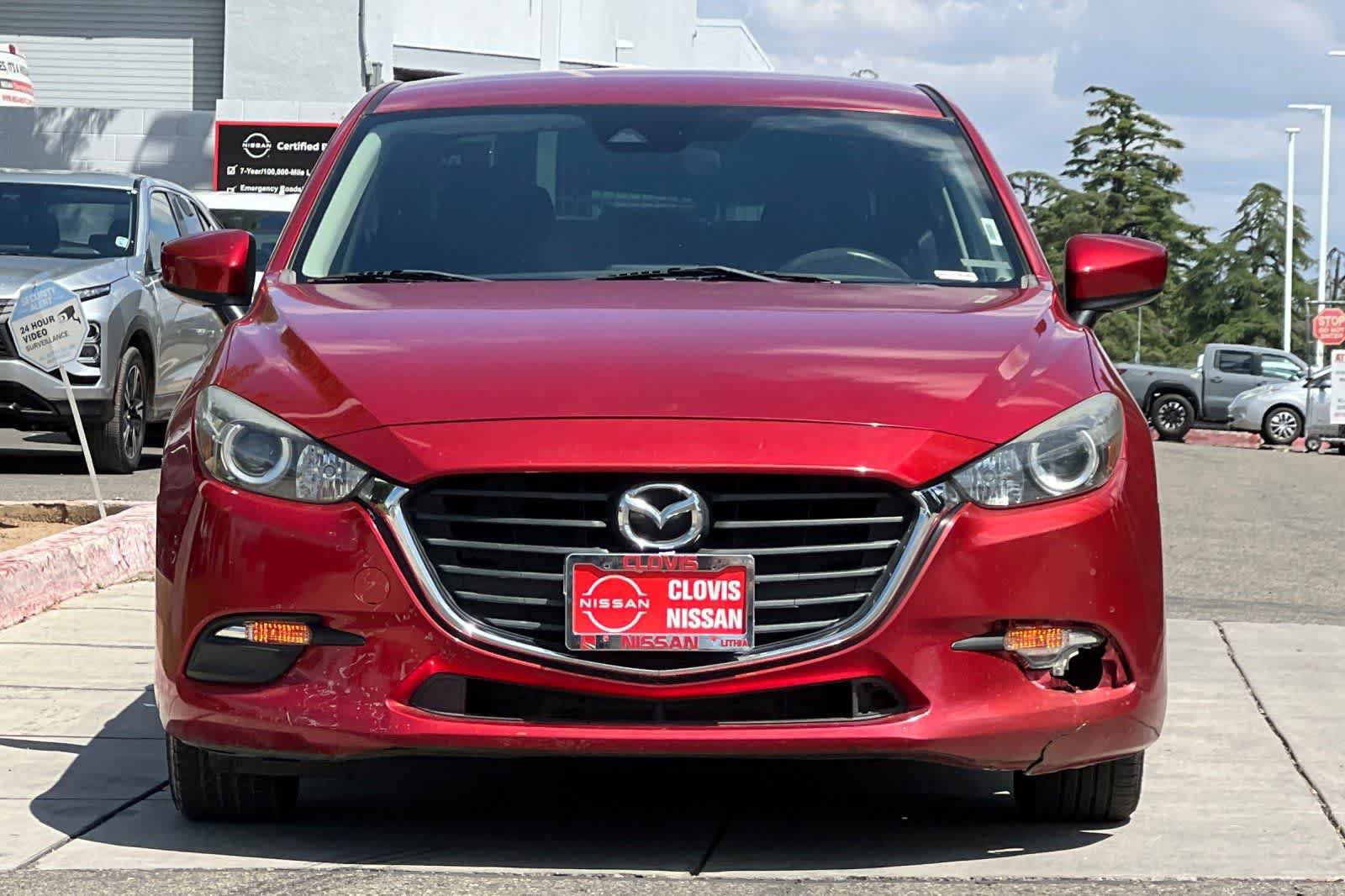 Used 2018 MAZDA MAZDA3 Sport FWD image 11