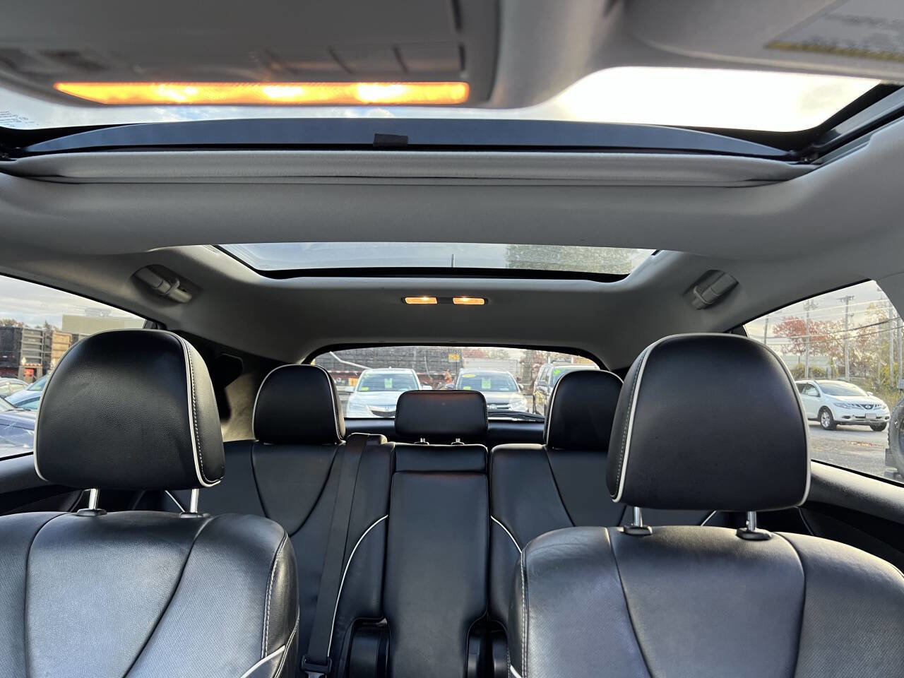 Used 2015 Toyota Venza XLE w/ XLE Premium Package image 34