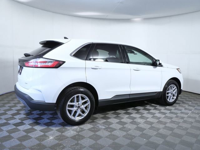Certified 2024 Ford Edge SEL w/ Convenience Package image 8