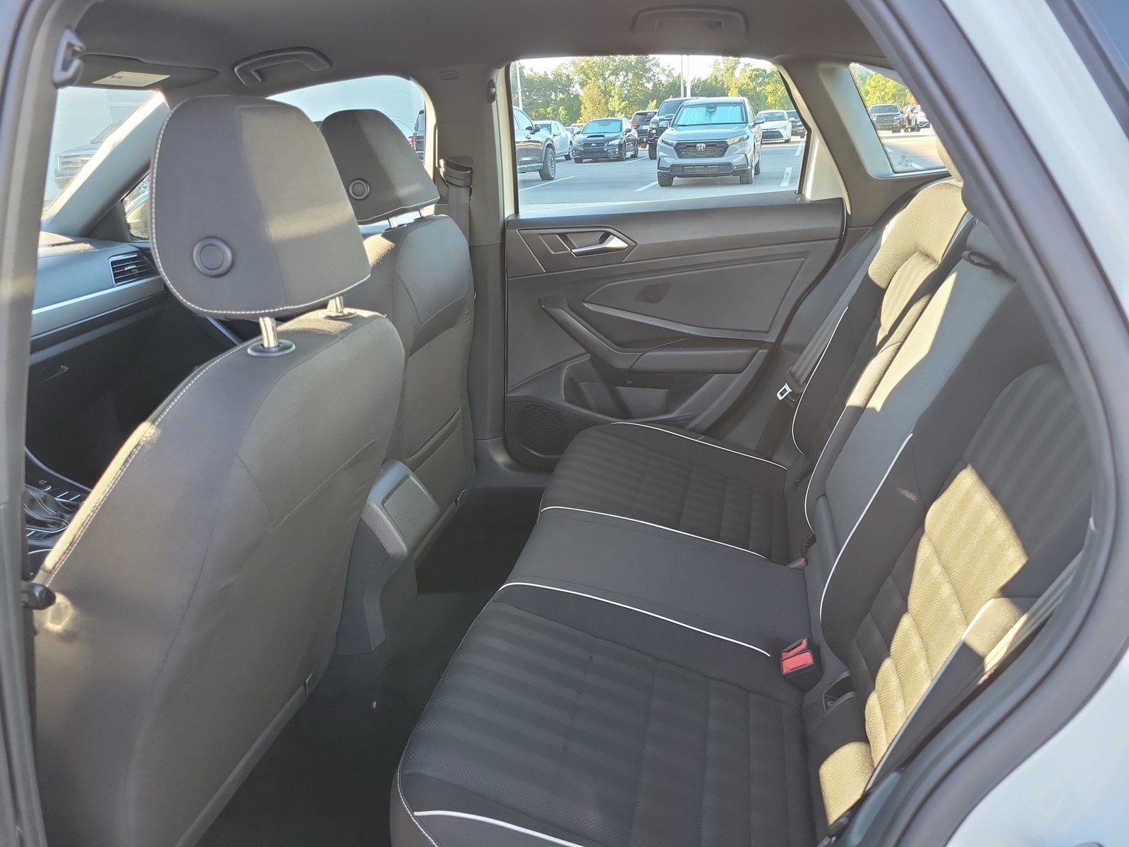 Used 2023 Volkswagen Jetta Sport FWD image 27