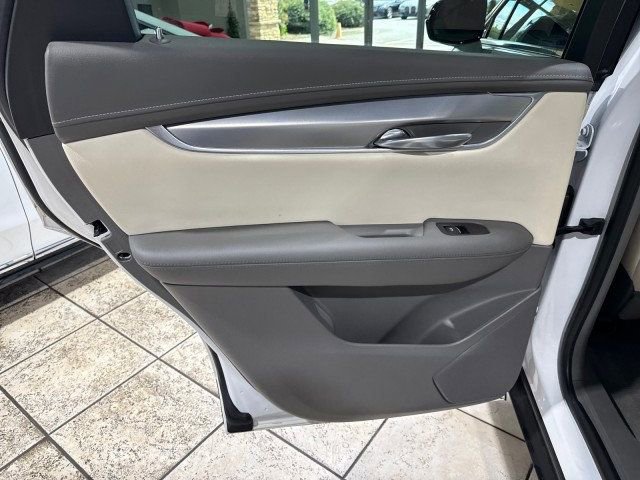 Used 2021 Cadillac XT5 Premium Luxury w/ LPO, Floor Liner Package image 25