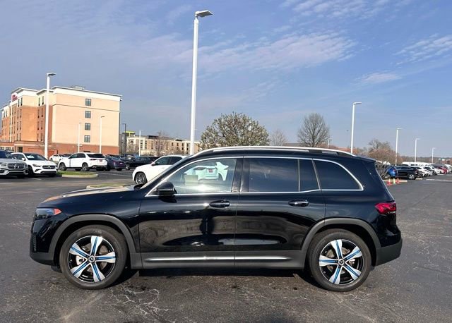 Certified 2023 Mercedes-Benz EQB 300 4MATIC w/ Driver Assistance Package image 4