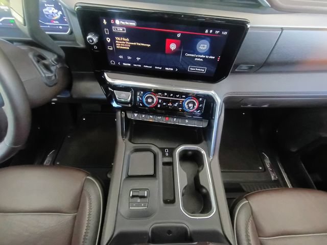 Used 2024 GMC Sierra 2500 Denali w/ Denali Reserve Package AWD/4WD image 33