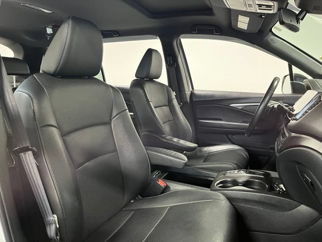 Used 2023 Honda Passport EX-L image 10