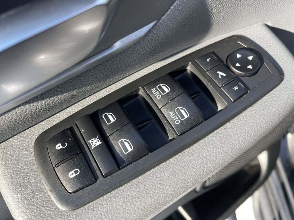 Used 2021 RAM 1500 Big Horn AWD/4WD image 13