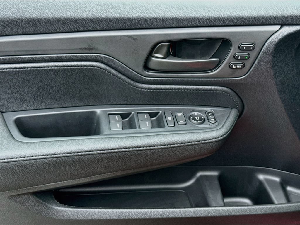 New 2026 Honda Odyssey Sport-L image 23