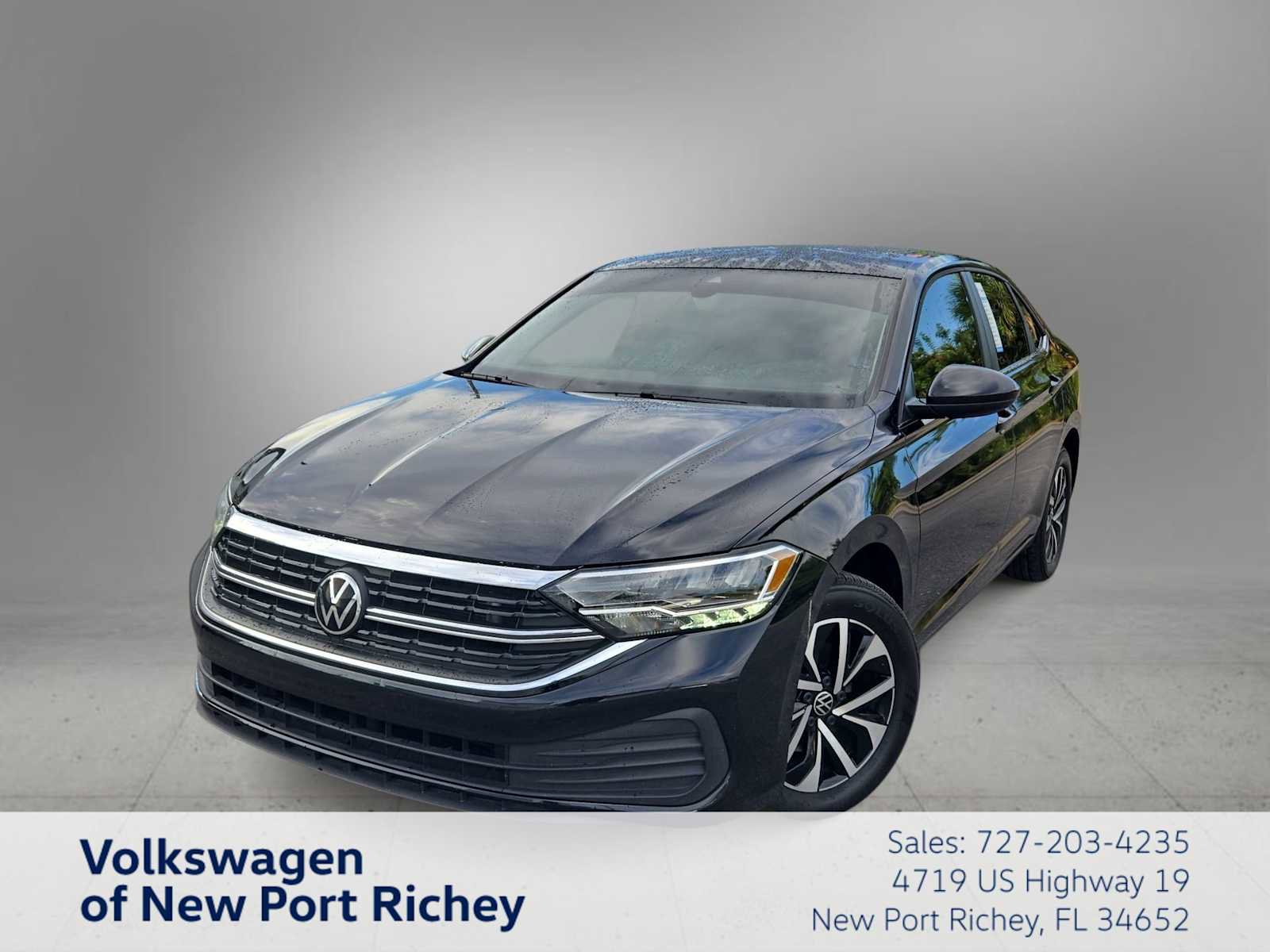 Used 2024 Volkswagen Jetta S image 1