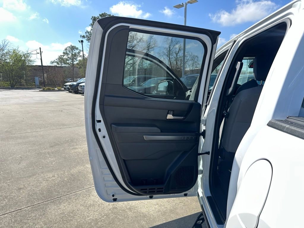 Used 2024 Toyota Tacoma TRD Off-Road image 22