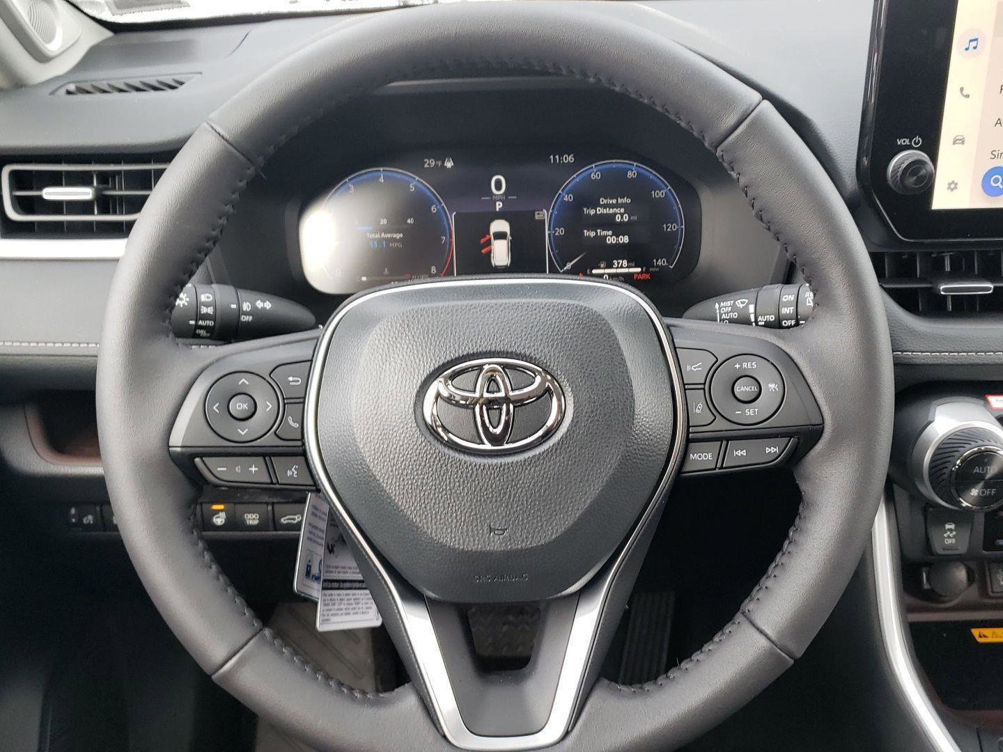 New 2025 Toyota RAV4 Limited image 13