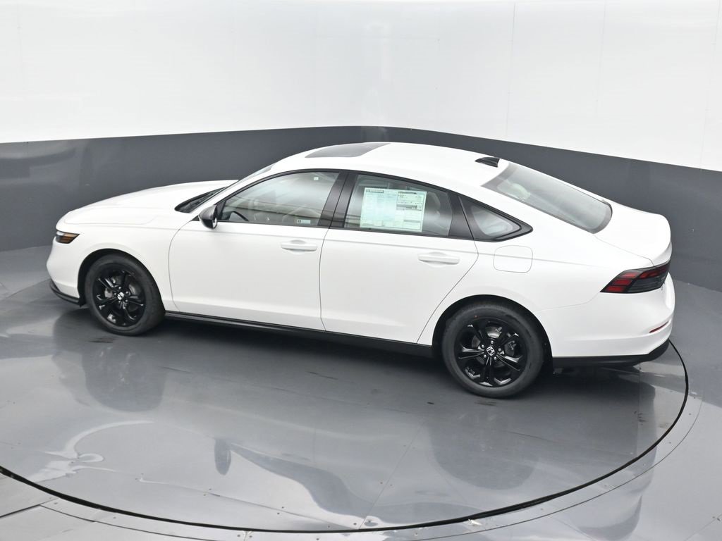 New 2025 Honda Accord SE image 15