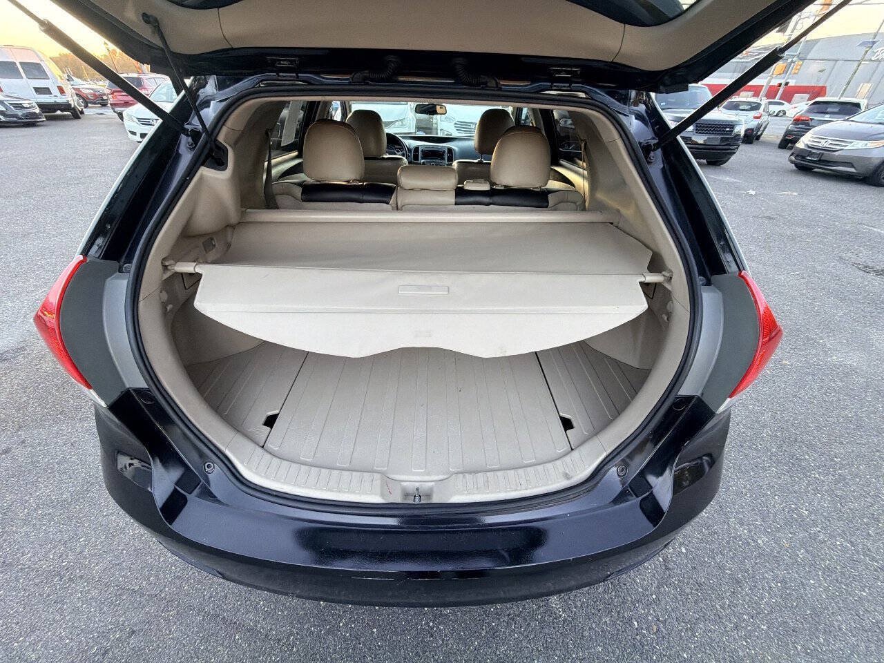 Used 2010 Toyota Venza AWD w/ Convenience Pkg image 41
