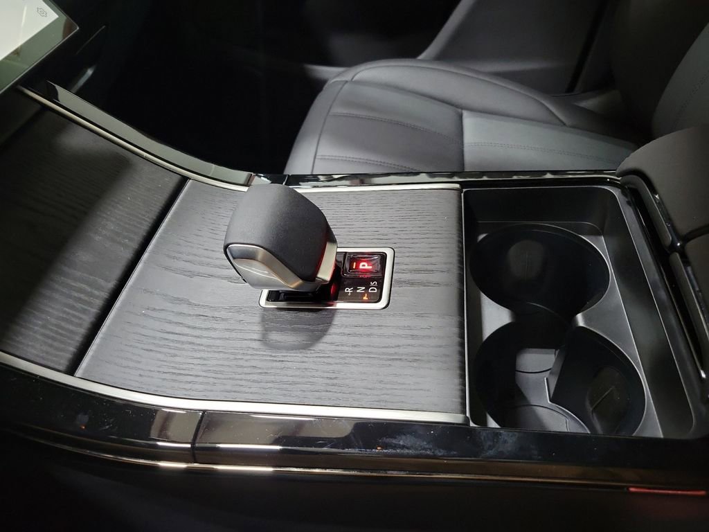 Used 2026 Land Rover Range Rover Evoque S AWD/4WD image 20