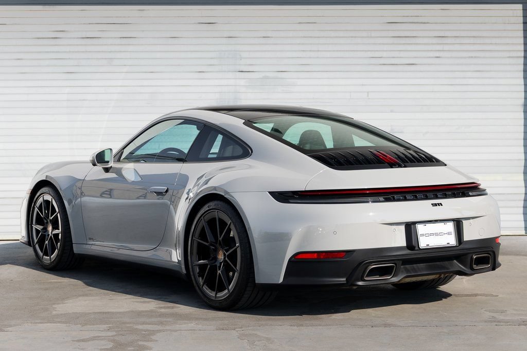 Certified 2025 Porsche 911 Carrera S RWD image 3