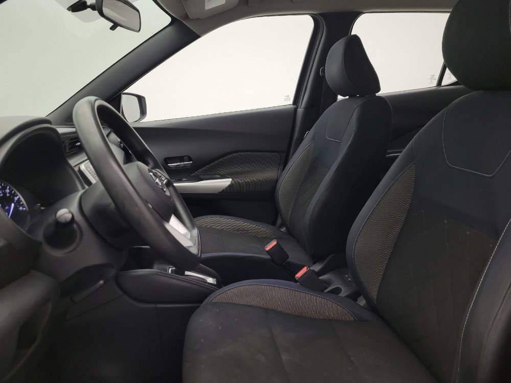 Used 2018 Nissan Kicks SV w/ Exterior Package FWD image 17