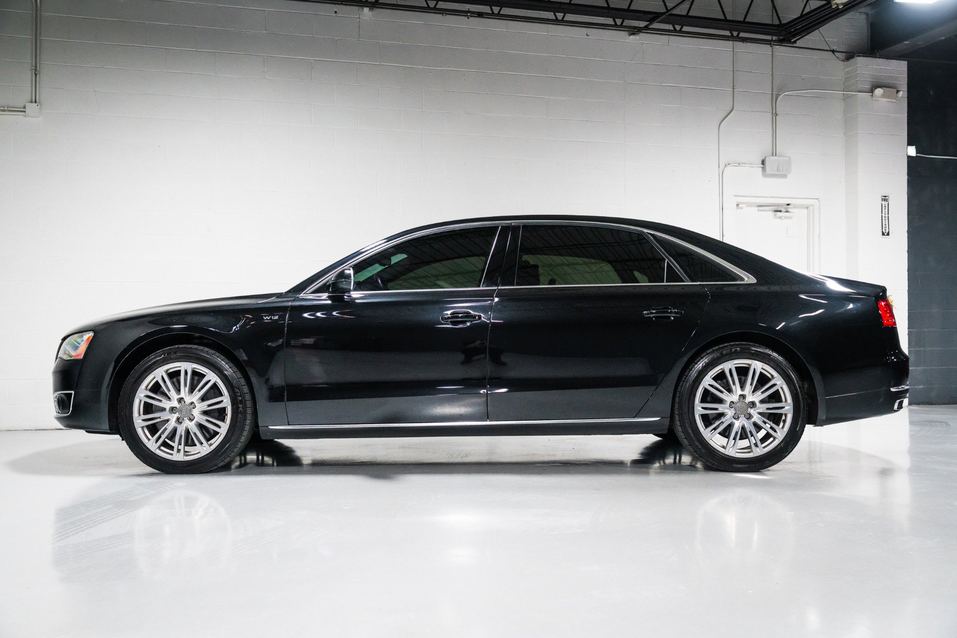 Used 2012 Audi A8 L W12 AWD/4WD image 6