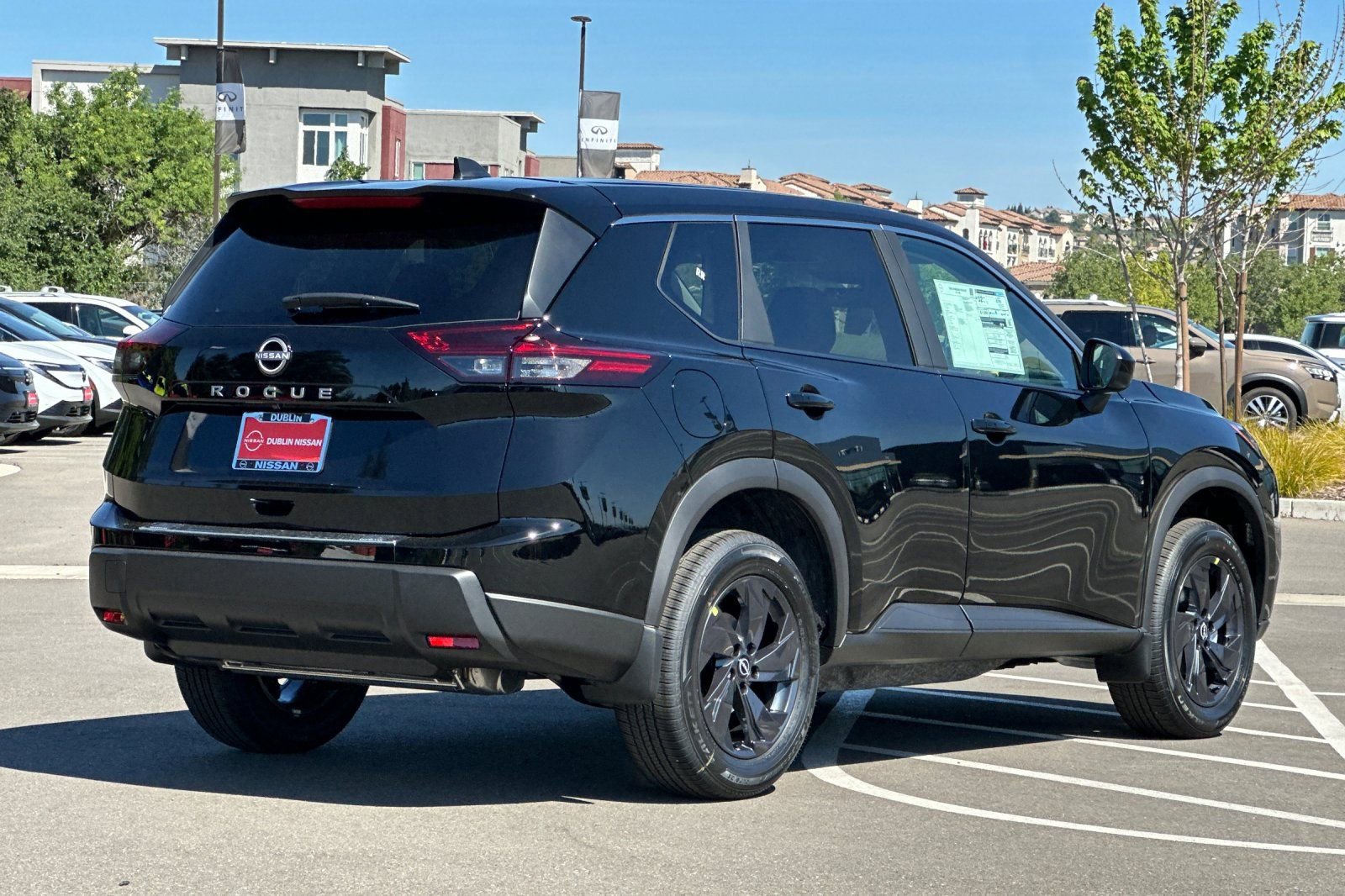 New 2026 Nissan Rogue SV image 4
