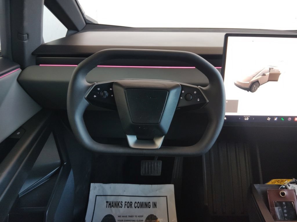 Used 2026 Tesla Cybertruck 2WD Crew Cab image 24