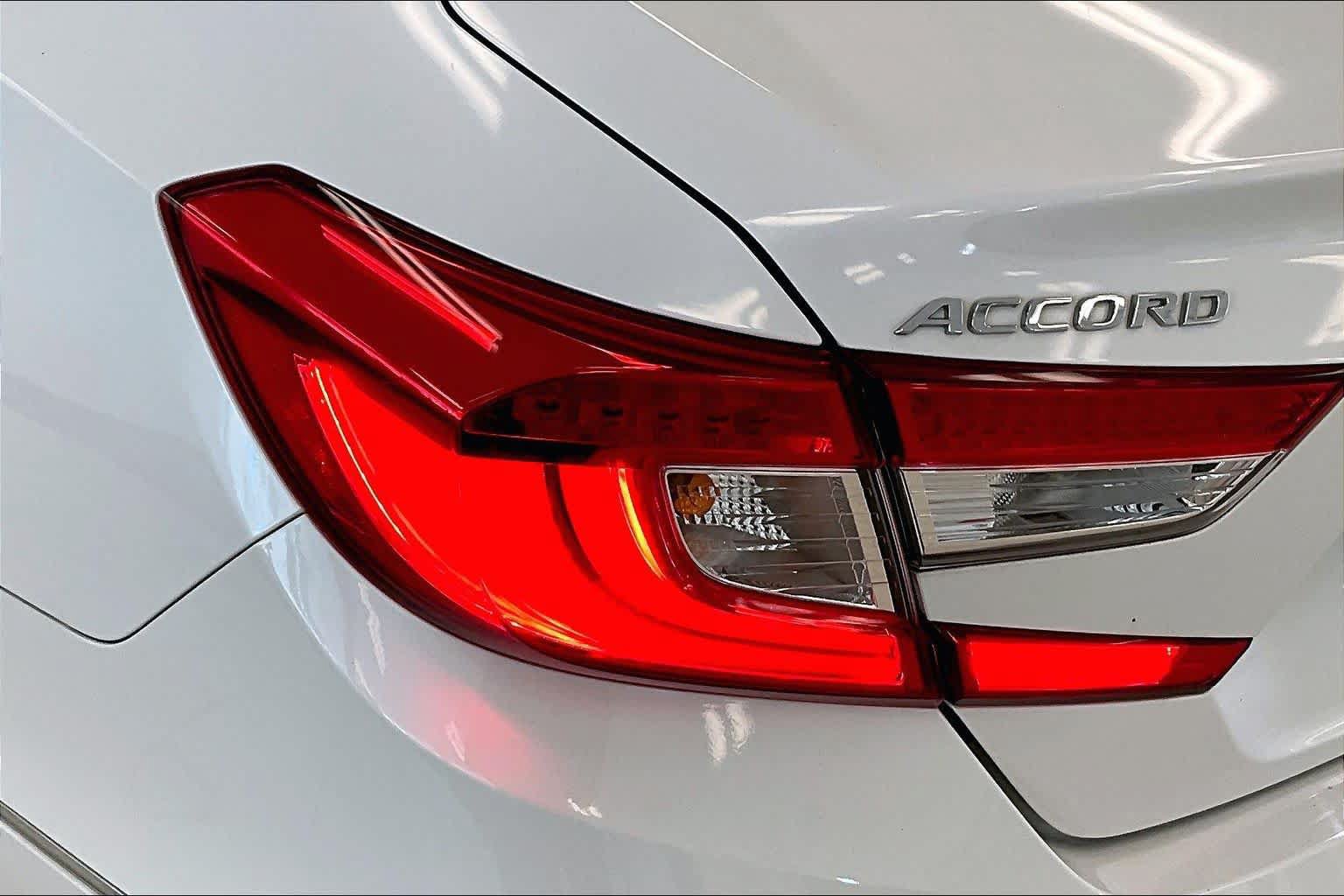 Used 2019 Honda Accord EX-L image 26