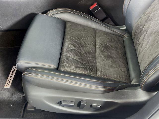 Used 2022 Nissan Maxima SR w/ Sport Mat Group image 21