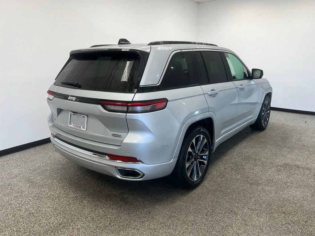 Used 2024 Jeep Grand Cherokee Overland image 17