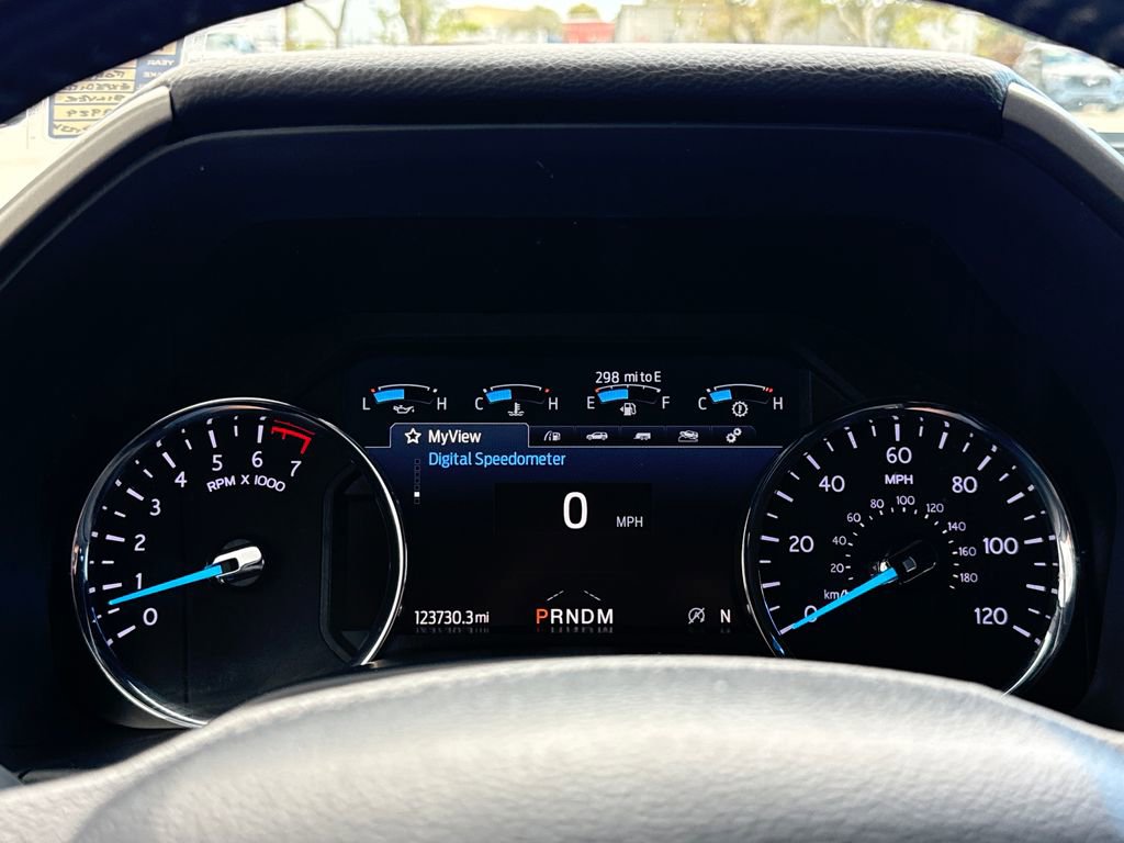 Used 2021 Ford Expedition Max XLT image 17