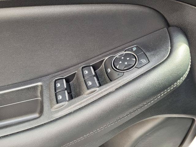 New 2024 Ford Edge SE w/ Black Appearance Package AWD/4WD image 38