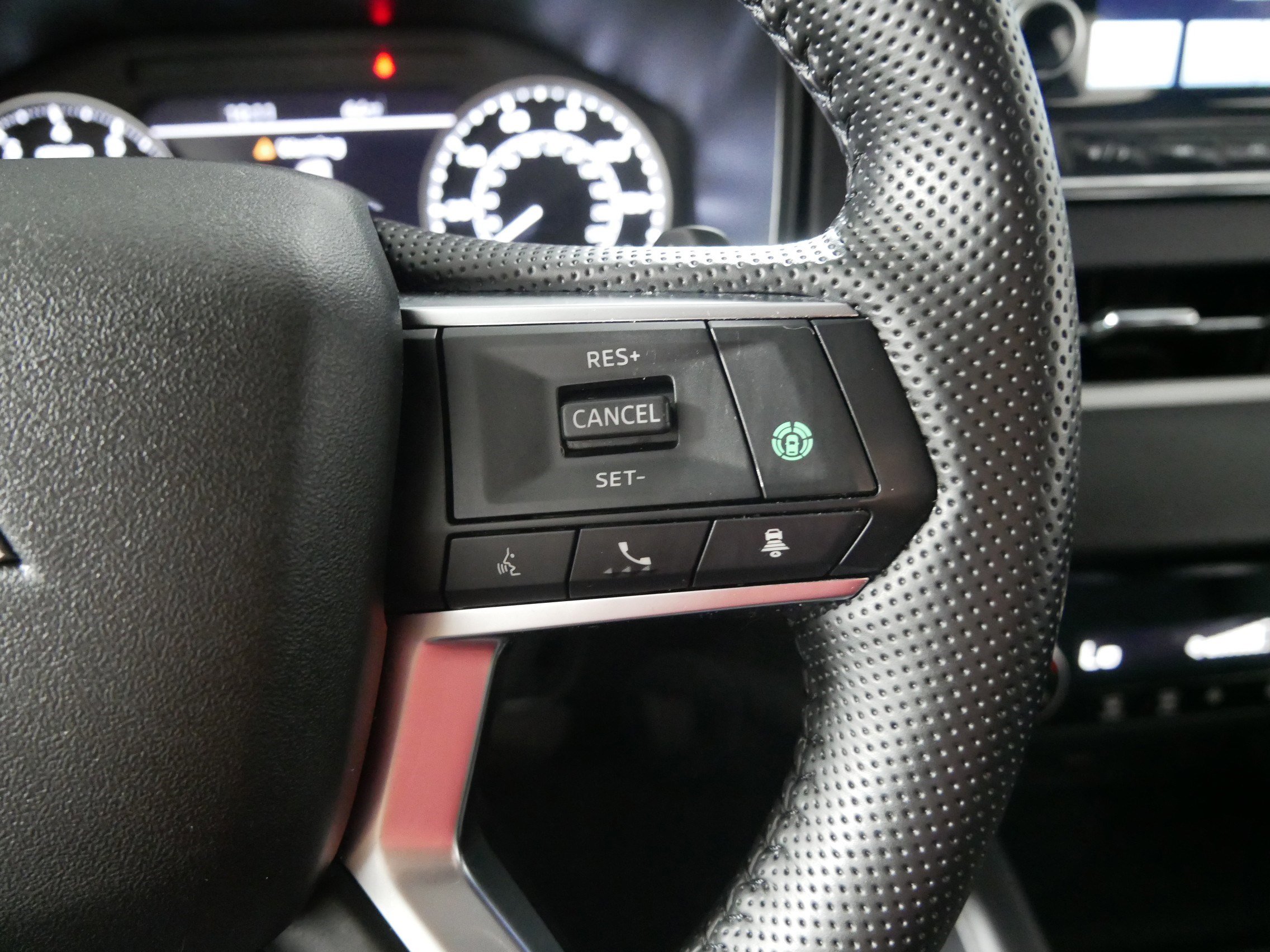 Used 2024 Mitsubishi Outlander SE AWD/4WD image 28