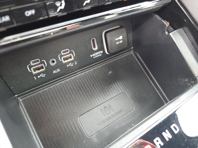 Used 2024 Jeep Grand Cherokee L Summit image 35