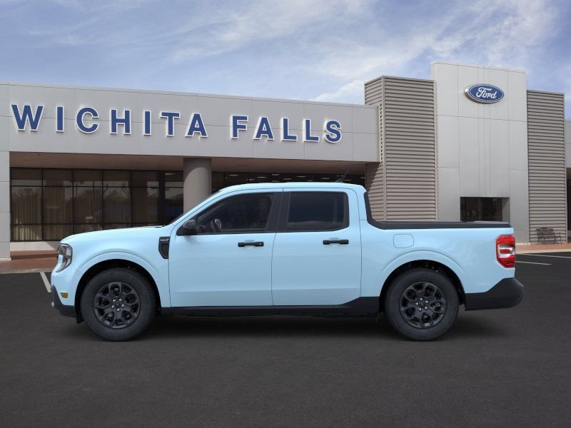 New 2026 Ford Maverick XLT w/ XLT Luxury Package FWD image 3