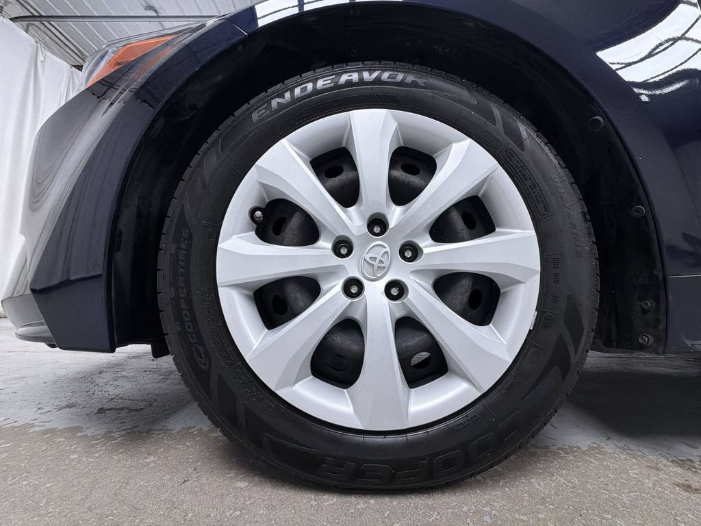 Certified 2022 Toyota Corolla LE w/ Carpet Mat Package (TMS) FWD image 12