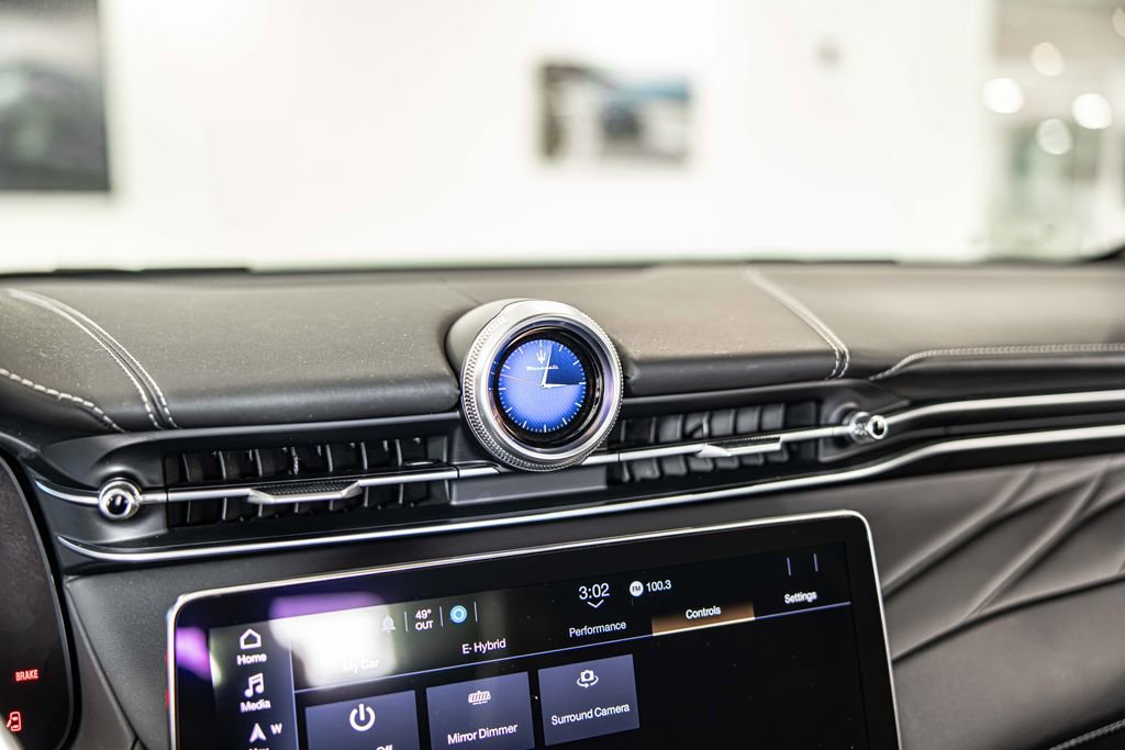 Used 2023 Maserati Grecale Modena image 26