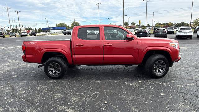 Certified 2022 Toyota Tacoma SR AWD/4WD image 8