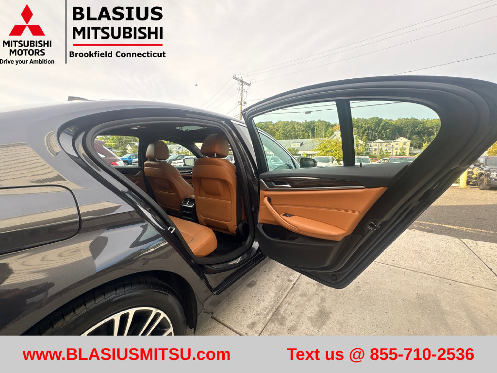 Used 2019 BMW 530i xDrive w/ Convenience Package AWD/4WD image 44