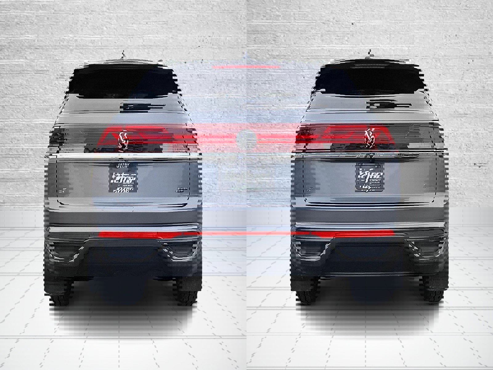 Used 2024 Volkswagen Atlas Cross Sport SE image 5