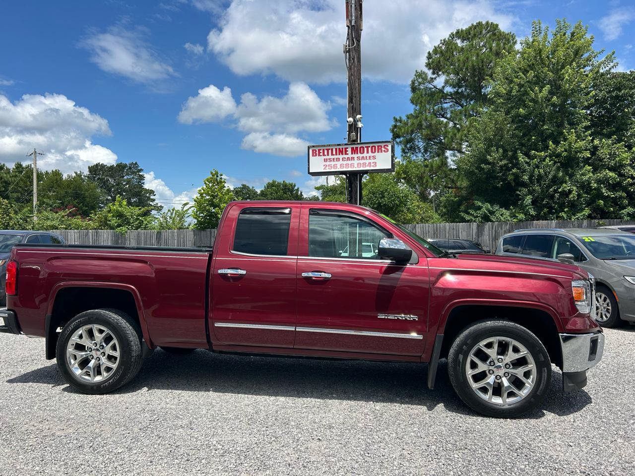 Used 2015 GMC Sierra 1500 SLT w/ Driver Alert Package RWD image 3