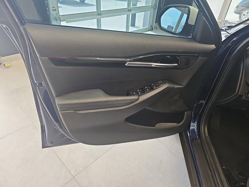 Used 2022 Kia Seltos S image 11