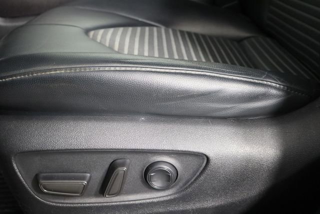 Used 2021 Toyota Highlander XSE image 23