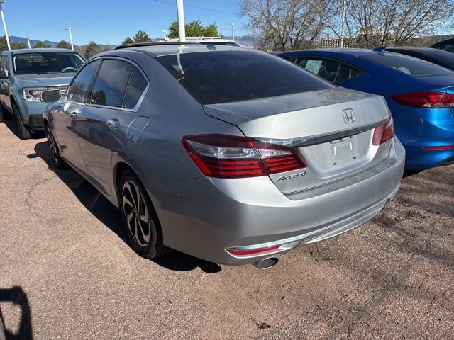 Used 2017 Honda Accord EX-L image 3