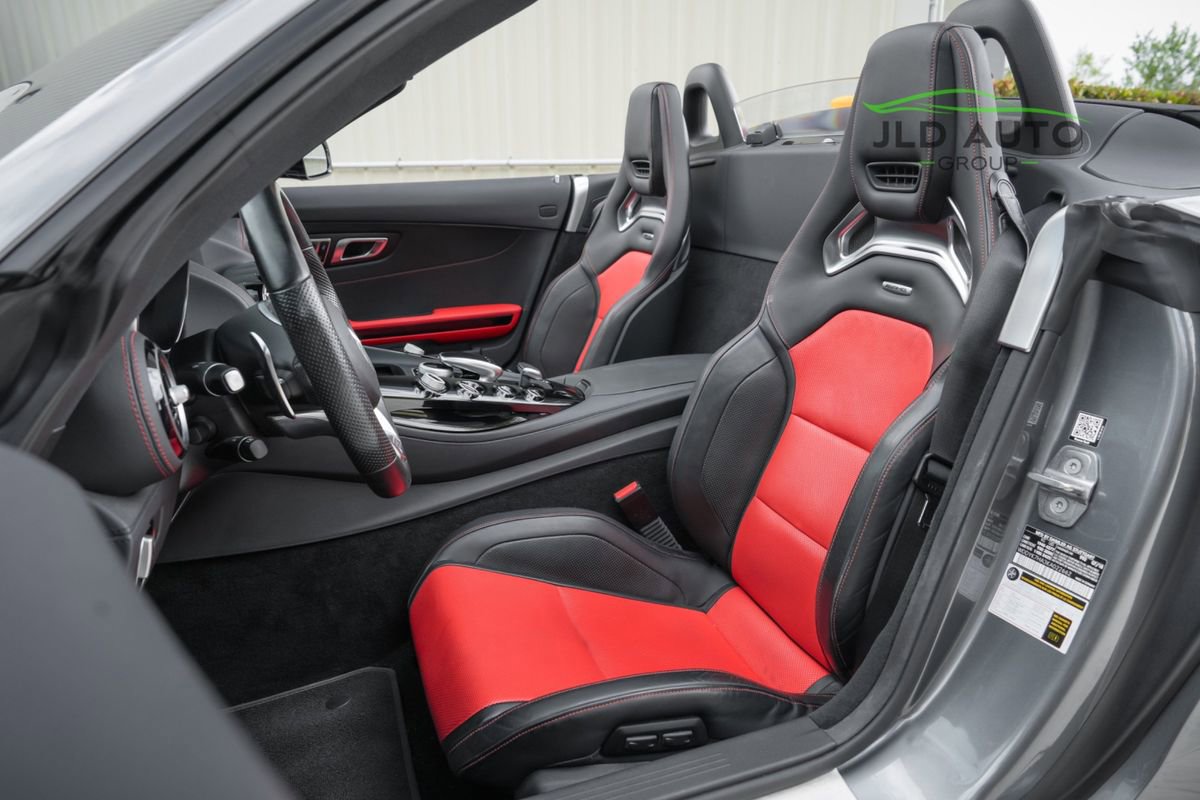 Used 2019 Mercedes-Benz AMG GT Roadster image 14
