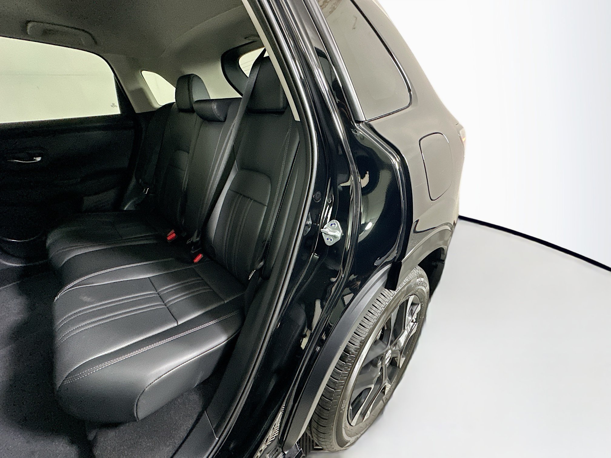 Used 2027 Honda HR-V EX-L image 26