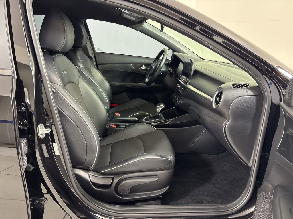 Used 2021 Kia Forte GT-Line image 12