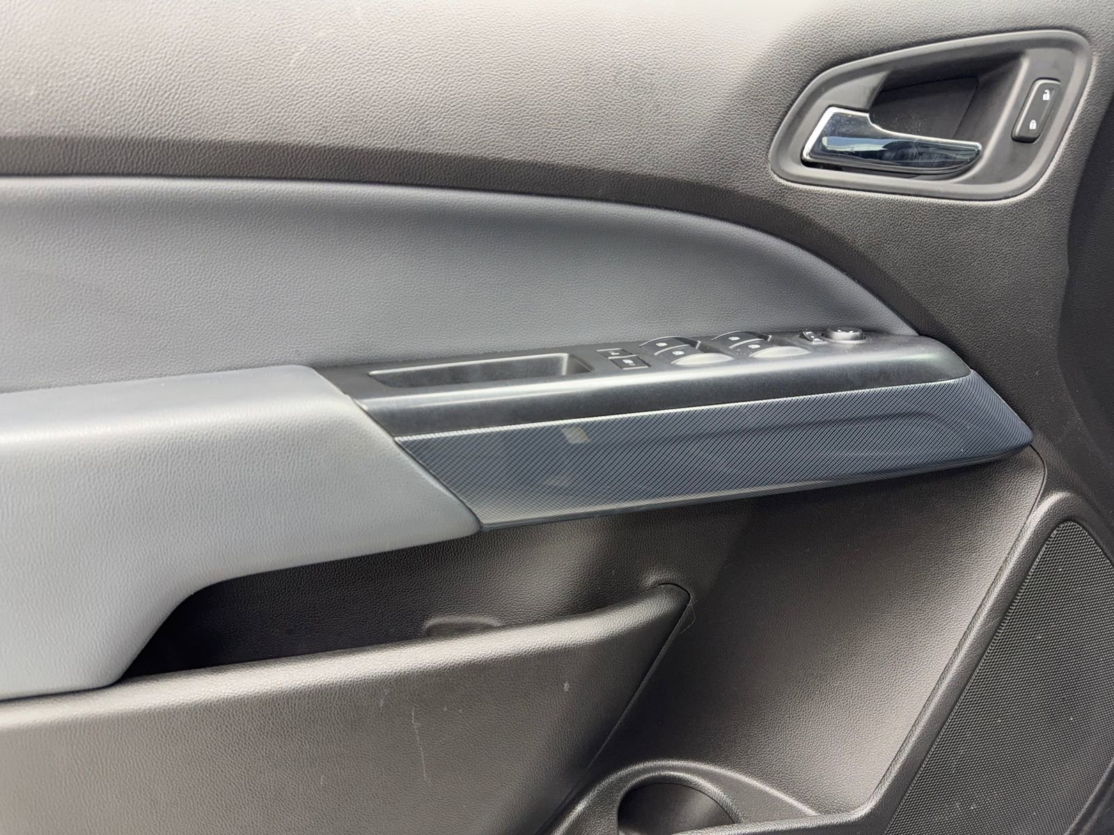 Used 2018 Chevrolet Colorado Z71 w/ Z71 Midnight Edition image 37